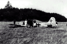 One of the "Bad Boys" shot-down not far from where I lived. It could be the one credited to Quinlan of the "Memphis Belle"... / Cliquer pour agrandir.